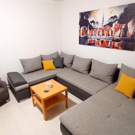 Apartment Dado Makarska Exteriör bild