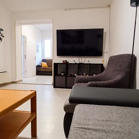 Apartment Dado Makarska Exteriör bild